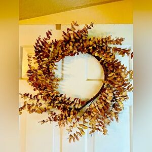 Light Fall Ombré Eucalyptus Leaf Wreath